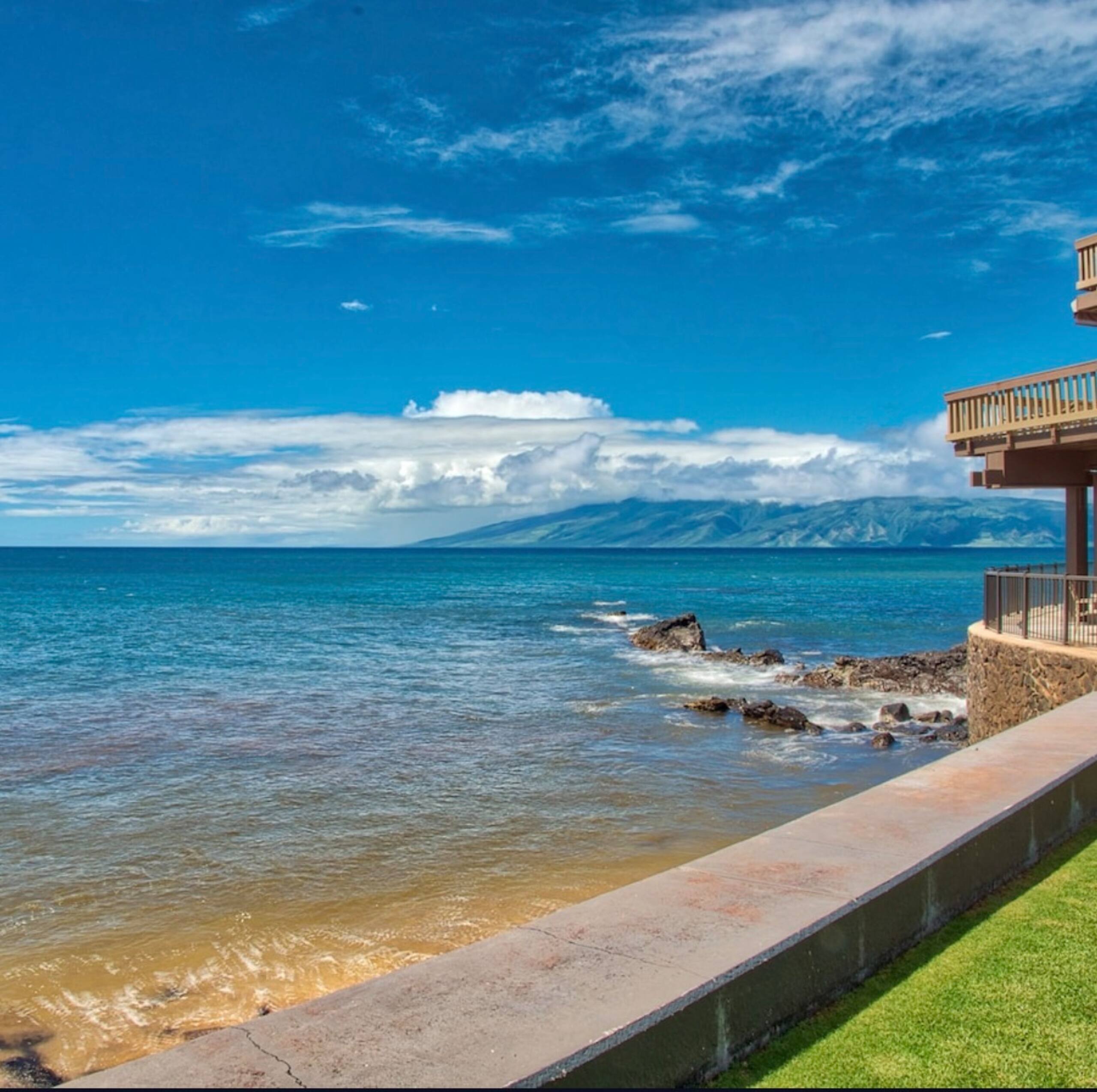 Condo in Lahaina · ★5.0 · 2 bedrooms · 4 beds · 2.5 baths - Image 24