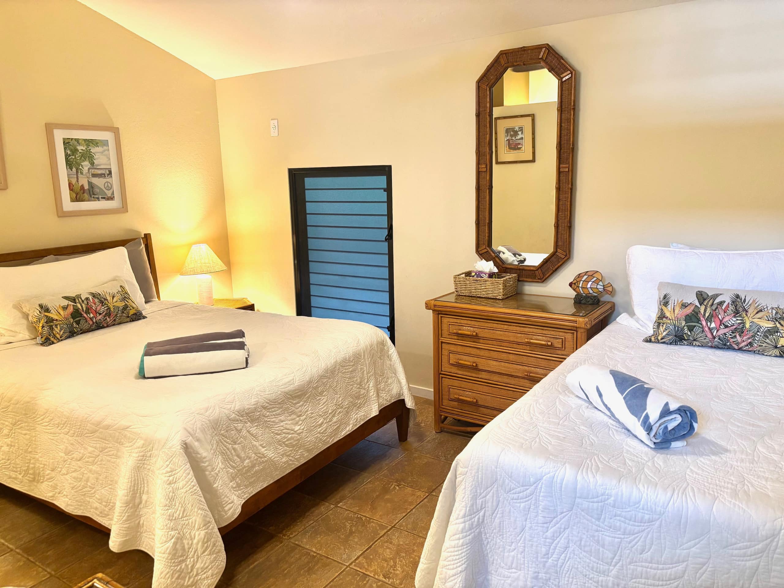 Condo in Lahaina · ★5.0 · 2 bedrooms · 4 beds · 2.5 baths - Image 11