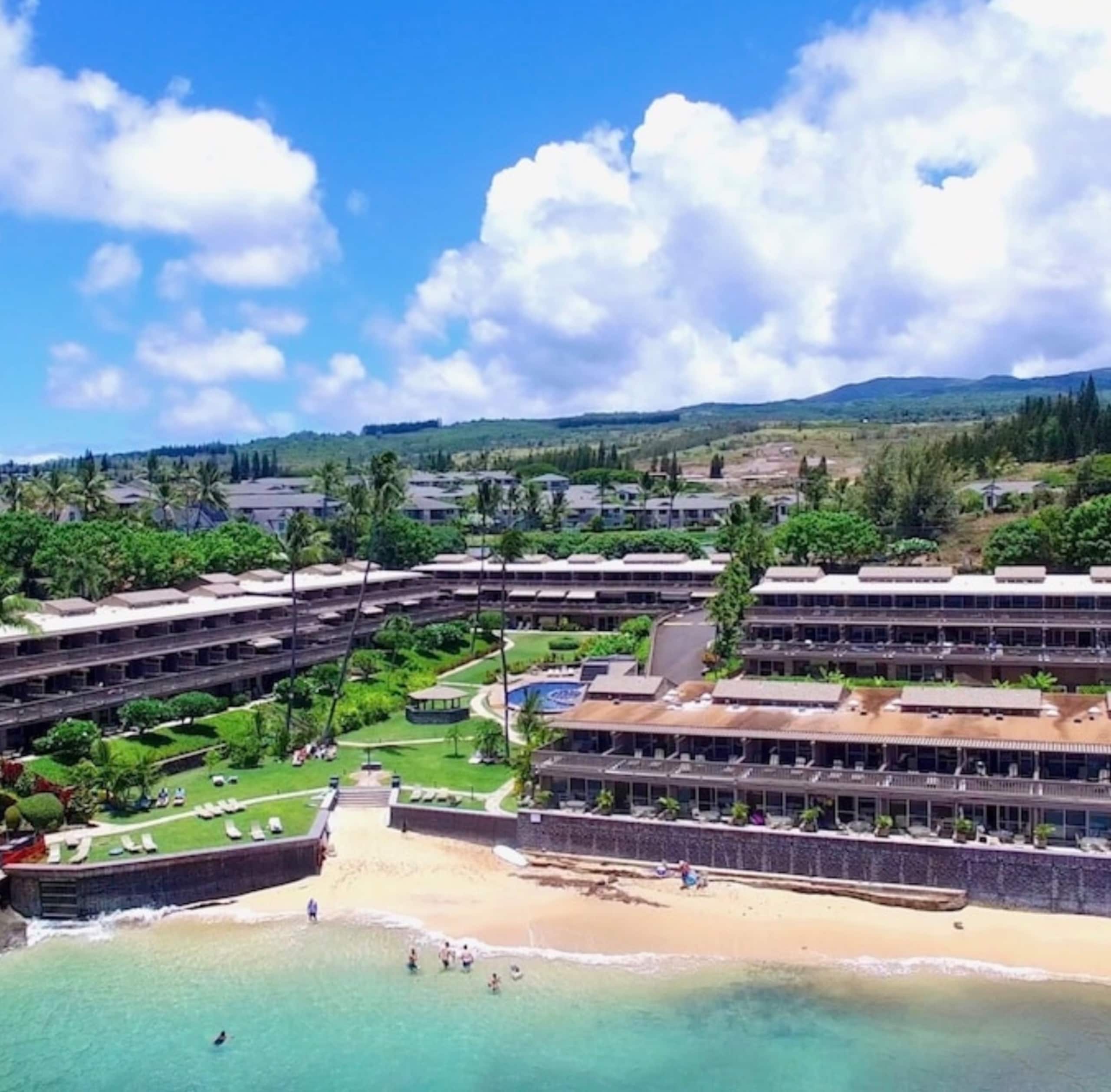 Condo in Lahaina · ★5.0 · 2 bedrooms · 4 beds · 2.5 baths - Image 23