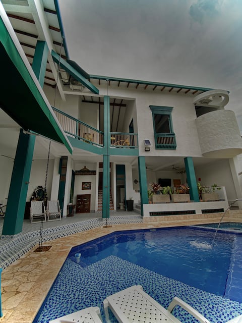 Cauca Viejo Casa El Lucero pool, Jacuzzi, AC