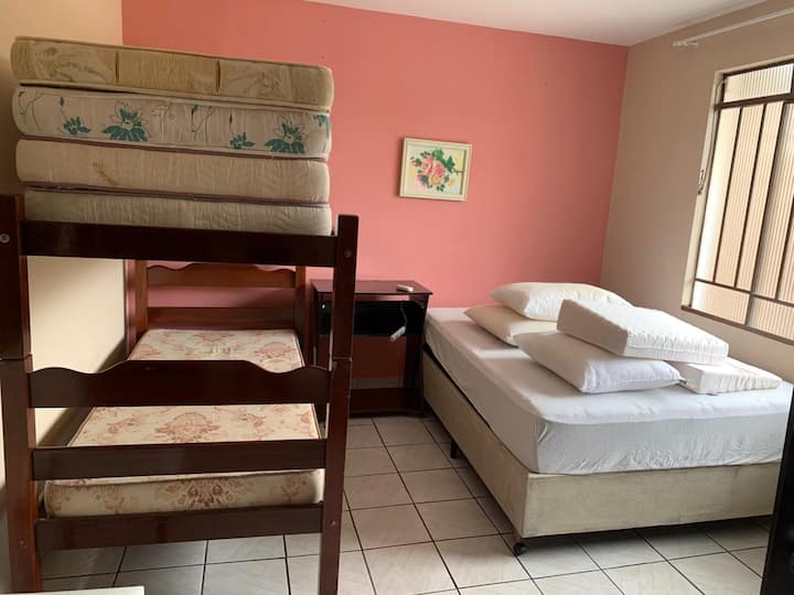 Área de la habitación