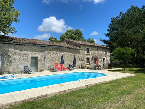3 double Bedroom, Private Pool - 
The Coach House