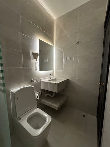 listing_image