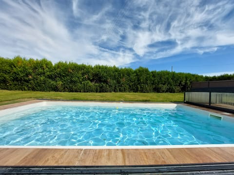 Countryside lodge with SPA and in-ground pool