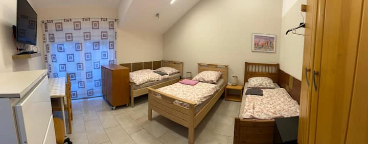 Zimmer 1