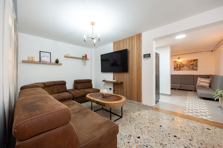 Amazing Villa W/ac & Jacuzzi In Provenza's Heart - Medellín