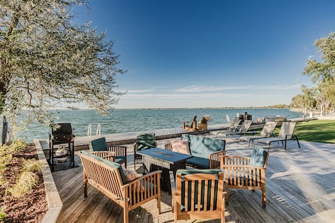 Spring Break on the Bay | 9 Beds, Games, Views!