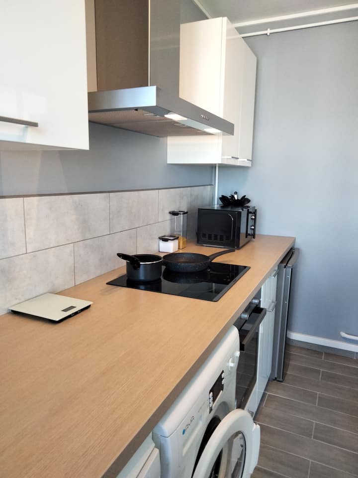 Studio Cosy Caen - Wifi Rapide - Parking Facile - Mondeville
