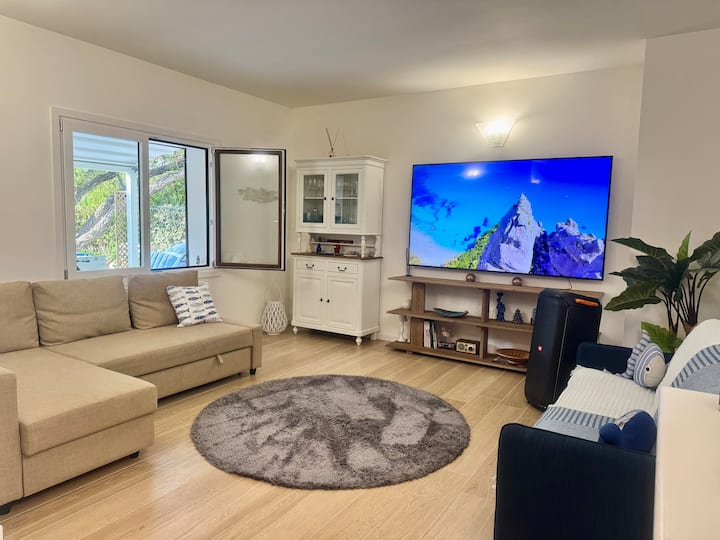 მისაღები ოთახი