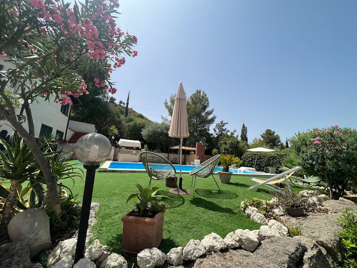 Villa Immersa Nella Natura - Caltanissetta