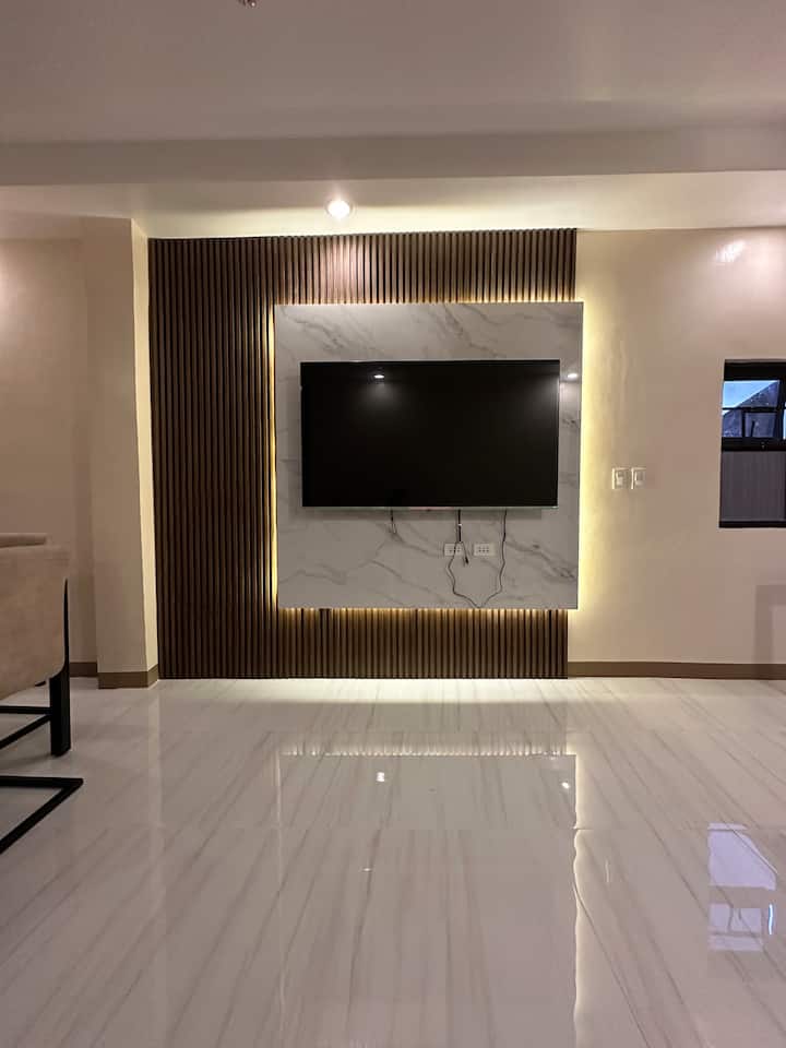Modern Unit At City Center - Baguio