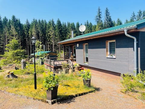 Vacation home “Leonard” at the edge of the forest