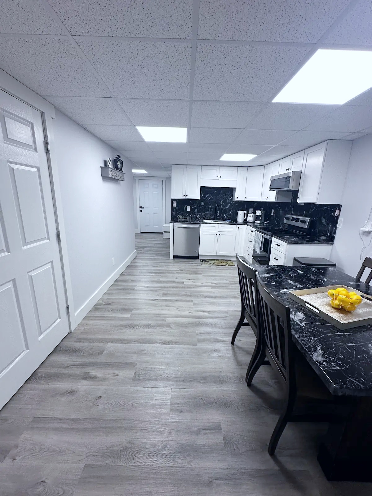 Private Luxury Suite • 2BR •Full kitchen• Sleeps 5