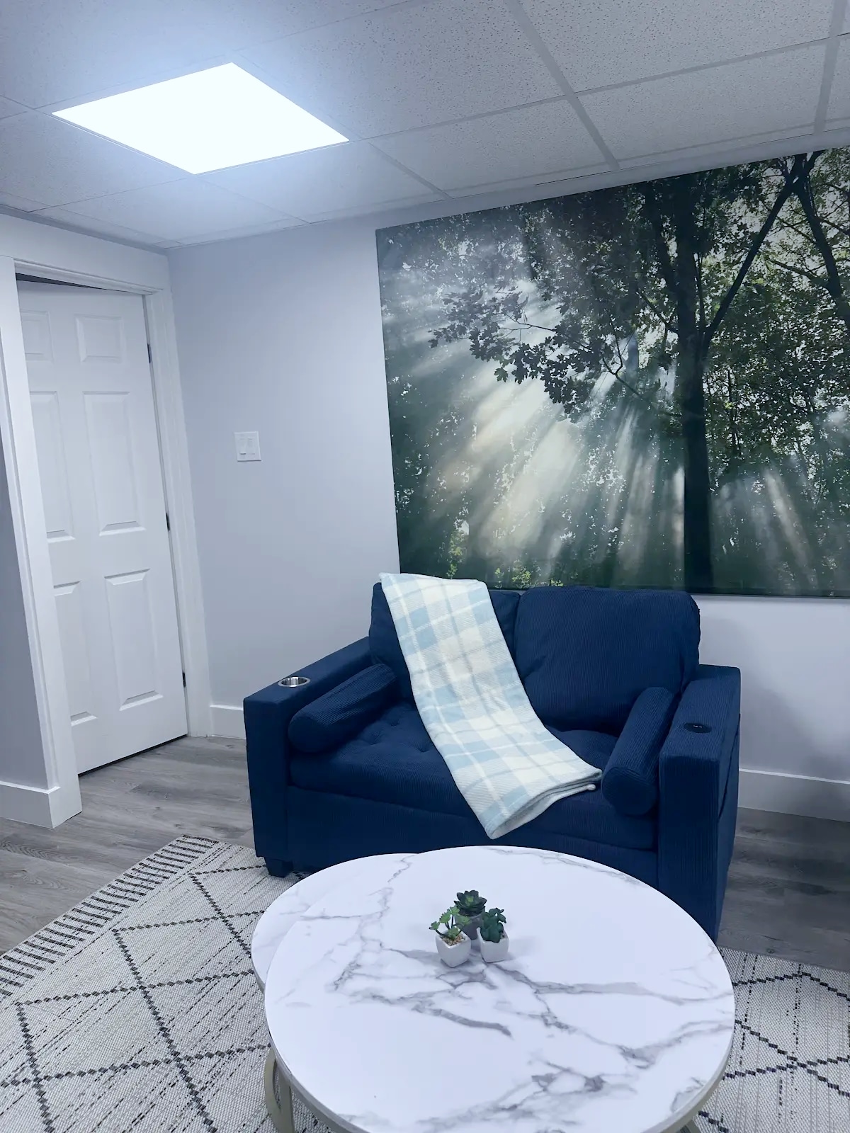 Private Luxury Suite • 2BR •Full kitchen• Sleeps 5