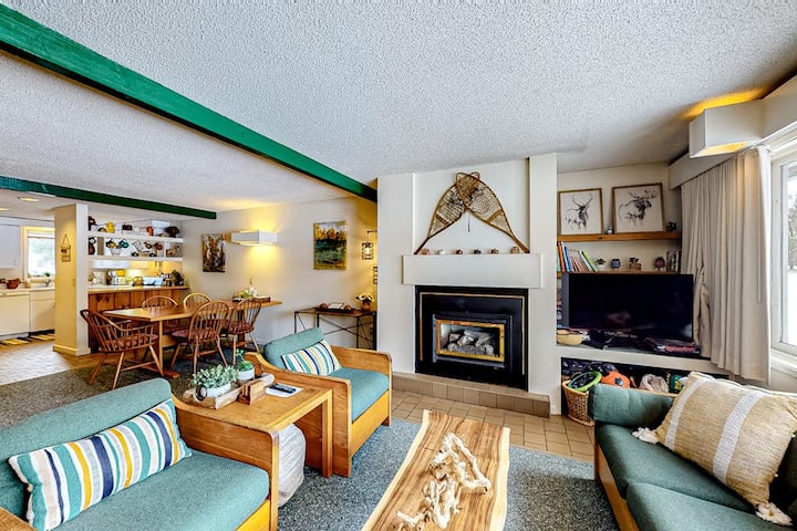 2br Golf Course View | Pool | Hot Tub | Fireplace - Stowe, VT