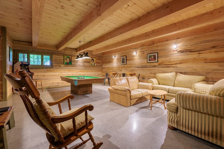 Chalet 16, Spa, Sauna, Billard, Pacman, Feux - Laurentides