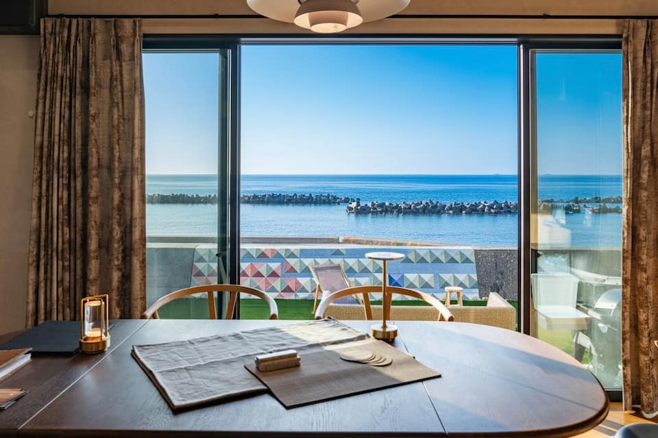 A modern beach villa on Awaji Island, Awaji Island, Hyogo, Japan, photo 9 of 10