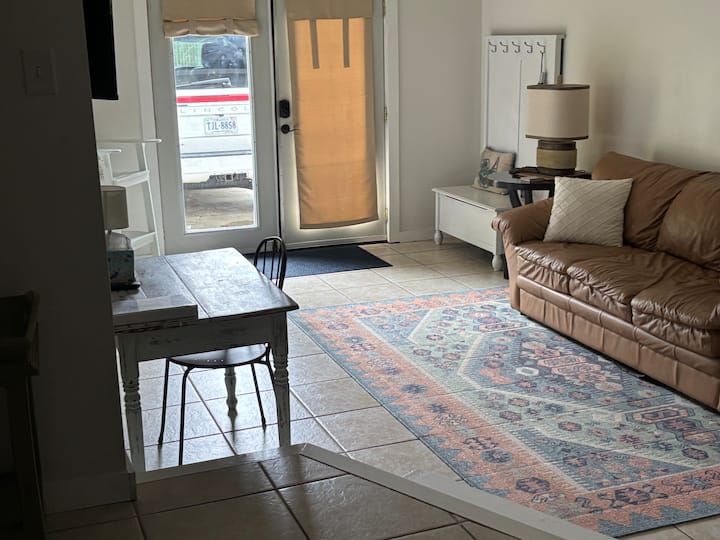 Solo/couple's Escape In Sandbridge, Virginia Beach - Virginia Beach, VA