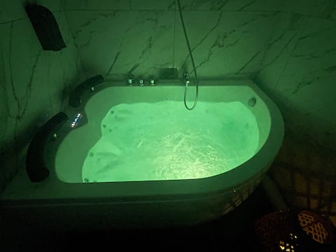 Popular Airbnb listing: The Balnéo getaway, Downtown in Sens