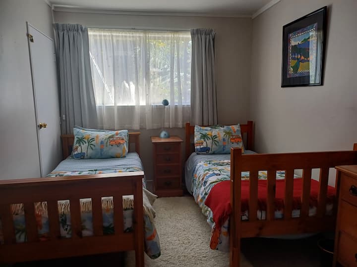 غرفة النوم 2