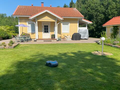 House in the center of Merikarvia near the sea!