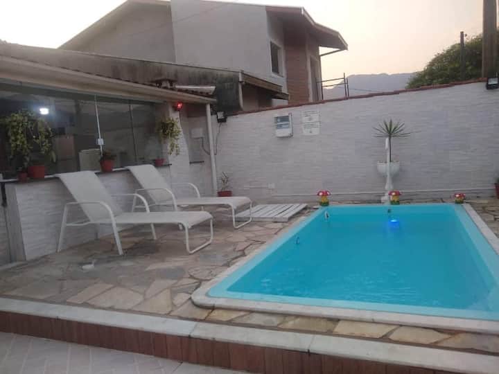 Casa.pisc 18p .Praia Perequê Açu - Ubatuba