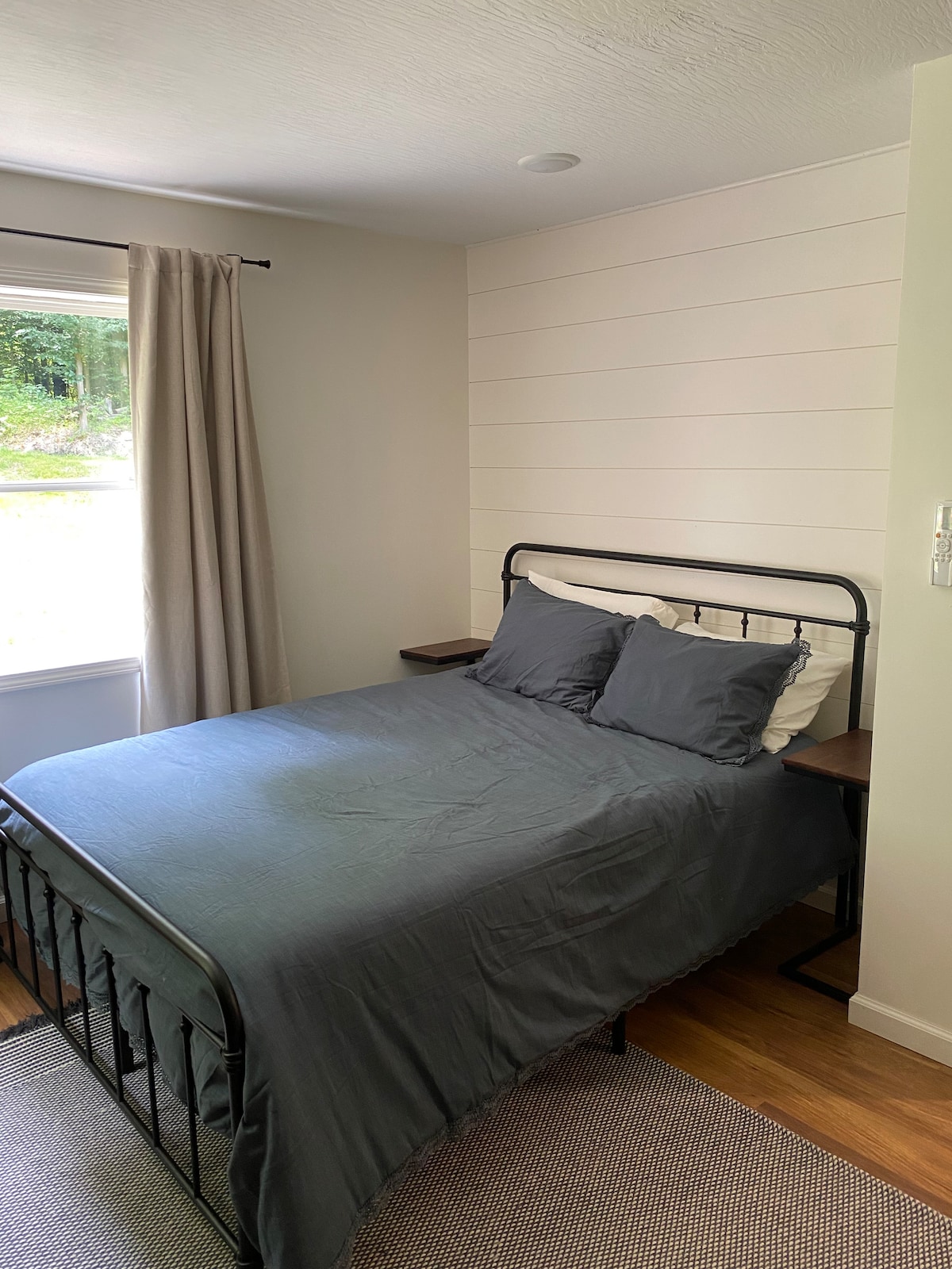 Spálňa na hlavnom poschodí 