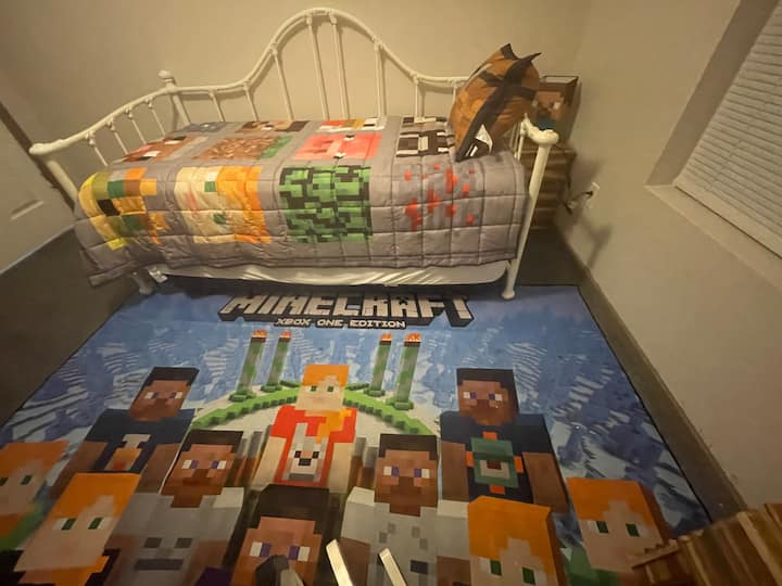 This mine craft room is full of fun for your children during their stay. There are two twin beds and of course a few toys, games and books. Imagine if a miner from the early 1900’s were to see America  today! 