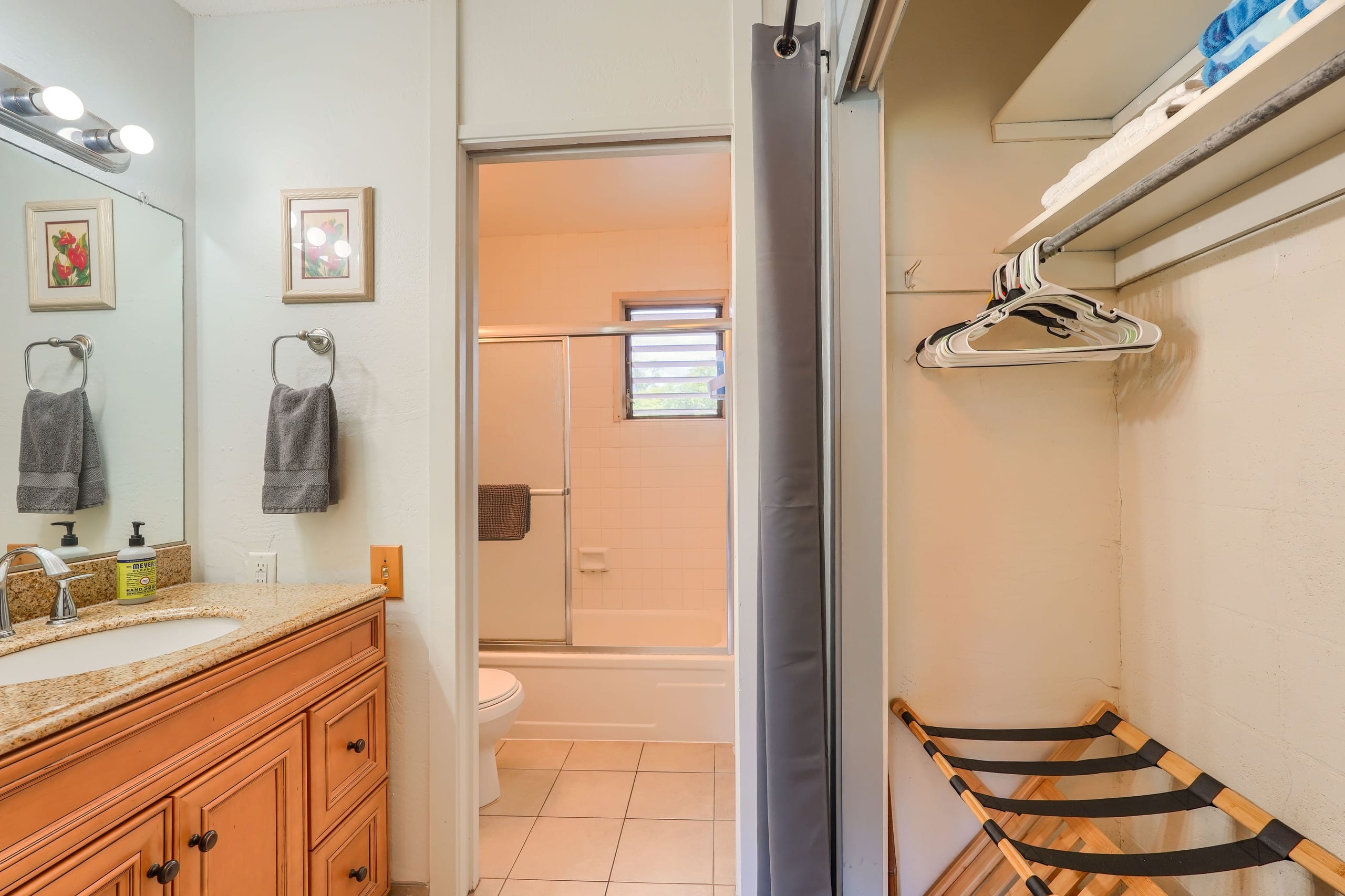 Condo in Kailua-Kona · ★4.65 · Studio · 1 bed · 1 bath - Image 10