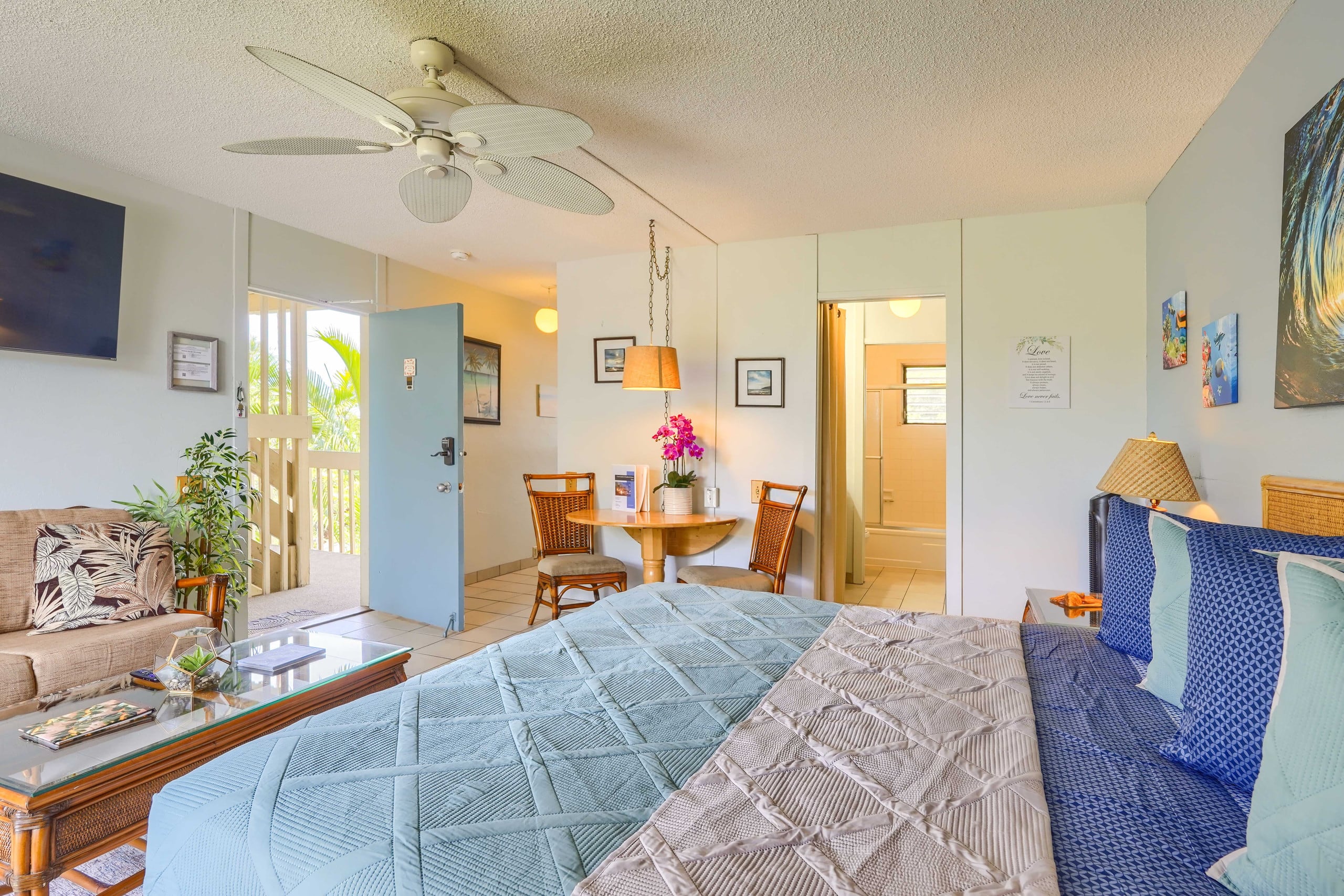 Condo in Kailua-Kona · ★4.65 · Studio · 1 bed · 1 bath - Image 38