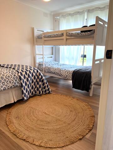 Driftwood Holiday gallery image 2