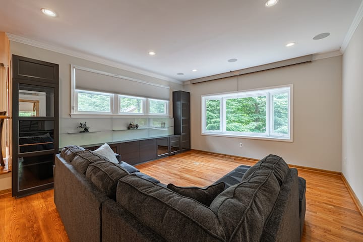 Beautiful Home Near Mgm/ National Harbor - Waldorf, MD