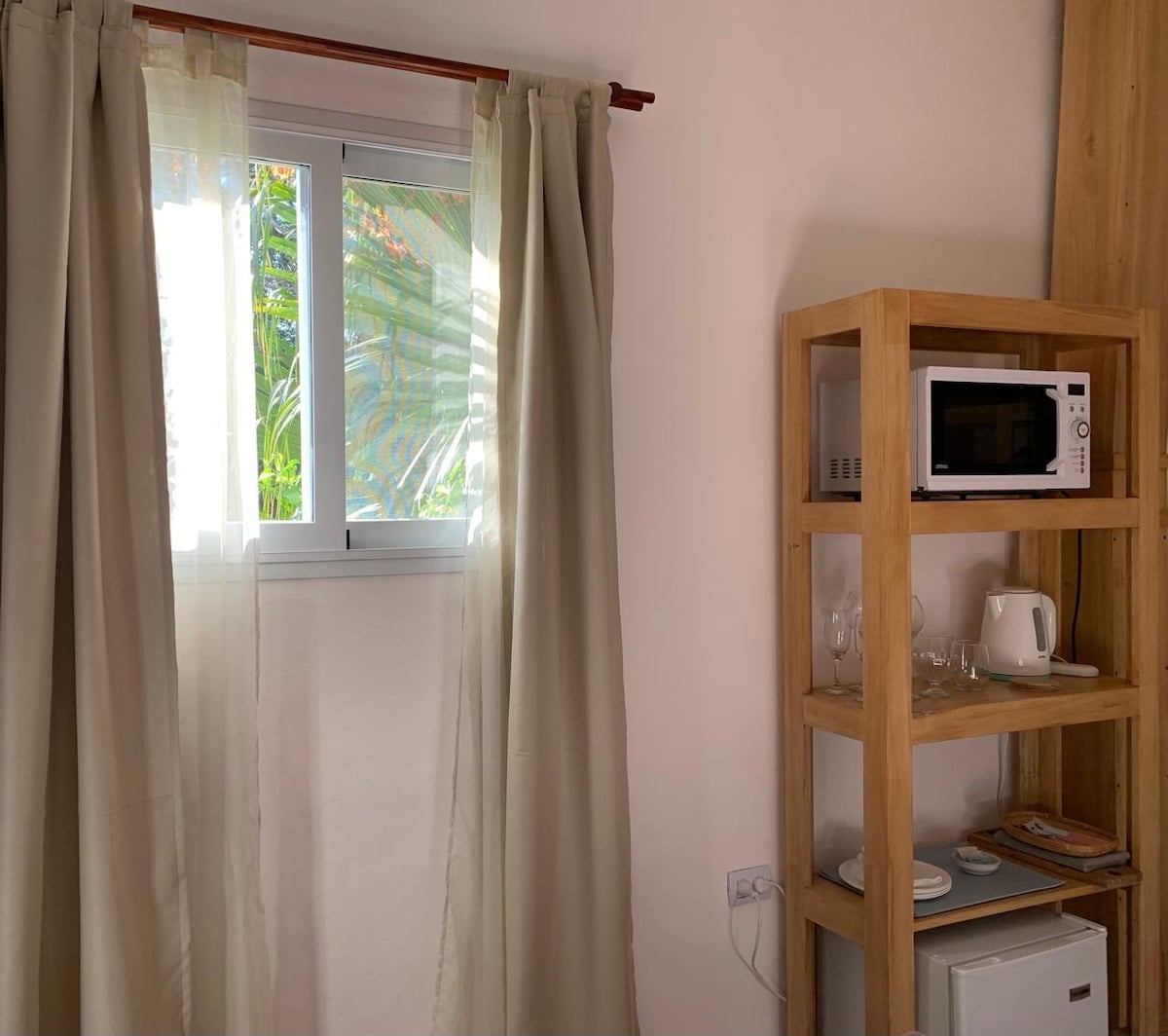 Airbnb performant: Enchanting Garage Studio à Partido De Tigre