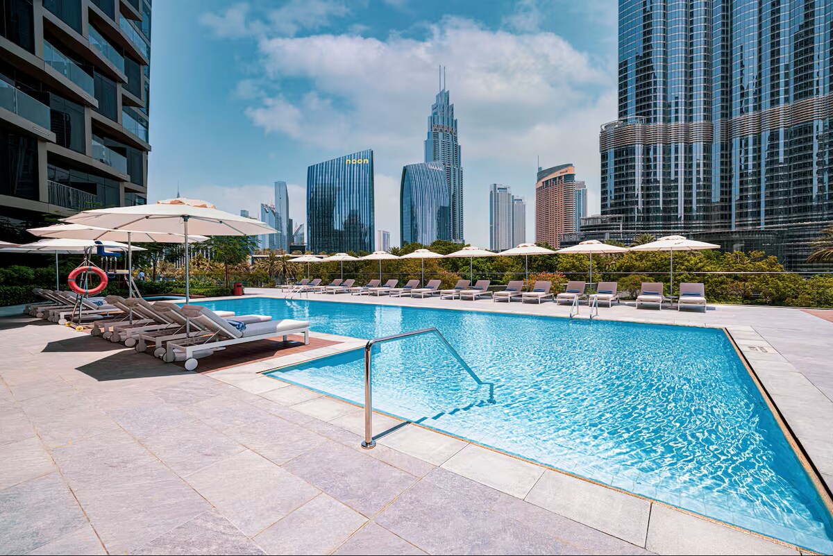 2 Bedroom Furnished Apartment with Full Burj Khalifa View · III 3
