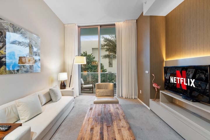 Stylish Apartment By The Ocean - 25 Min To Fifa! - Aventura, FL