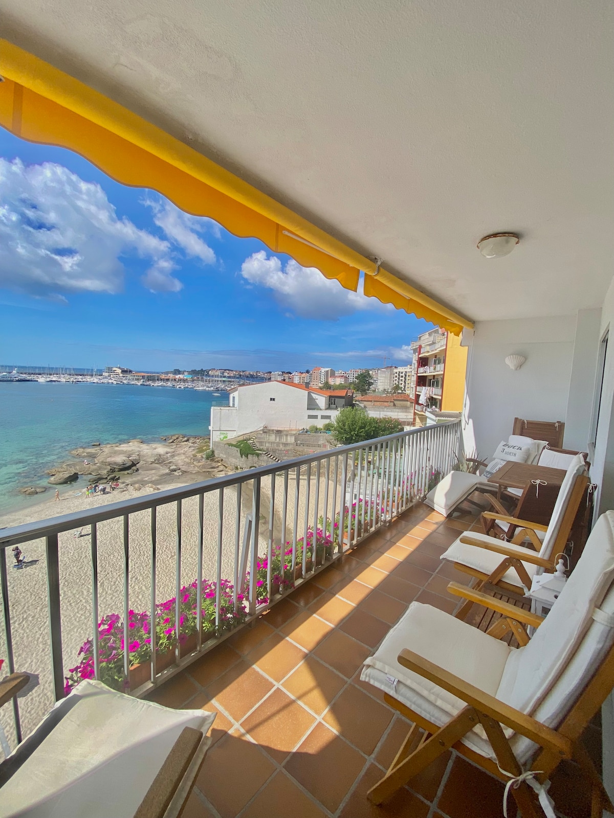 Top Airbnb: Oceanview Retreat Carabuxeira en Sanxenxo