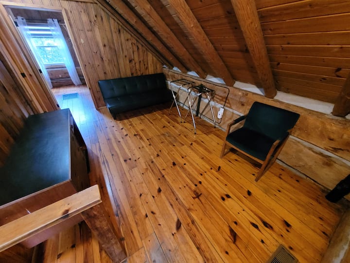 1876 - Heritage Cabin At Pine Ridge Park - Pembroke