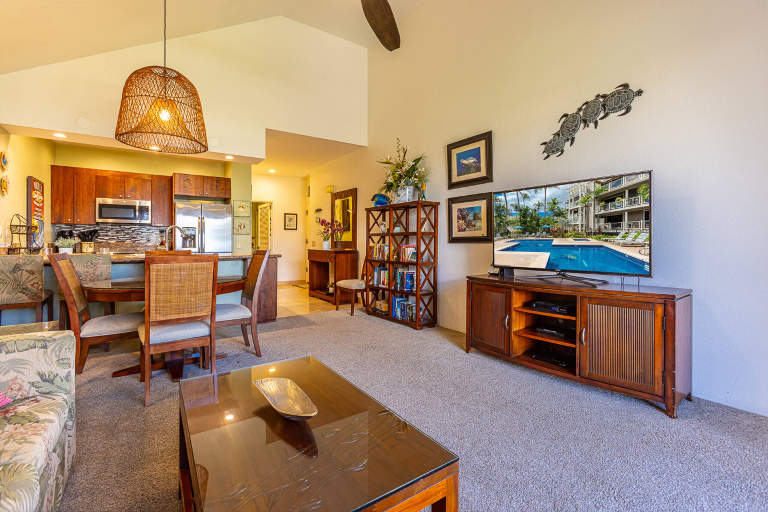 Condo in Wailea · ★4.77 · 2 bedrooms · 2 beds · 2 baths - Image 14
