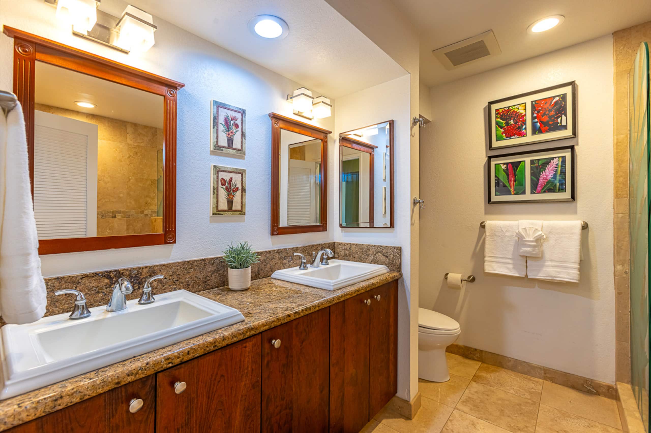 Condo in Wailea · ★4.77 · 2 bedrooms · 2 beds · 2 baths - Image 10