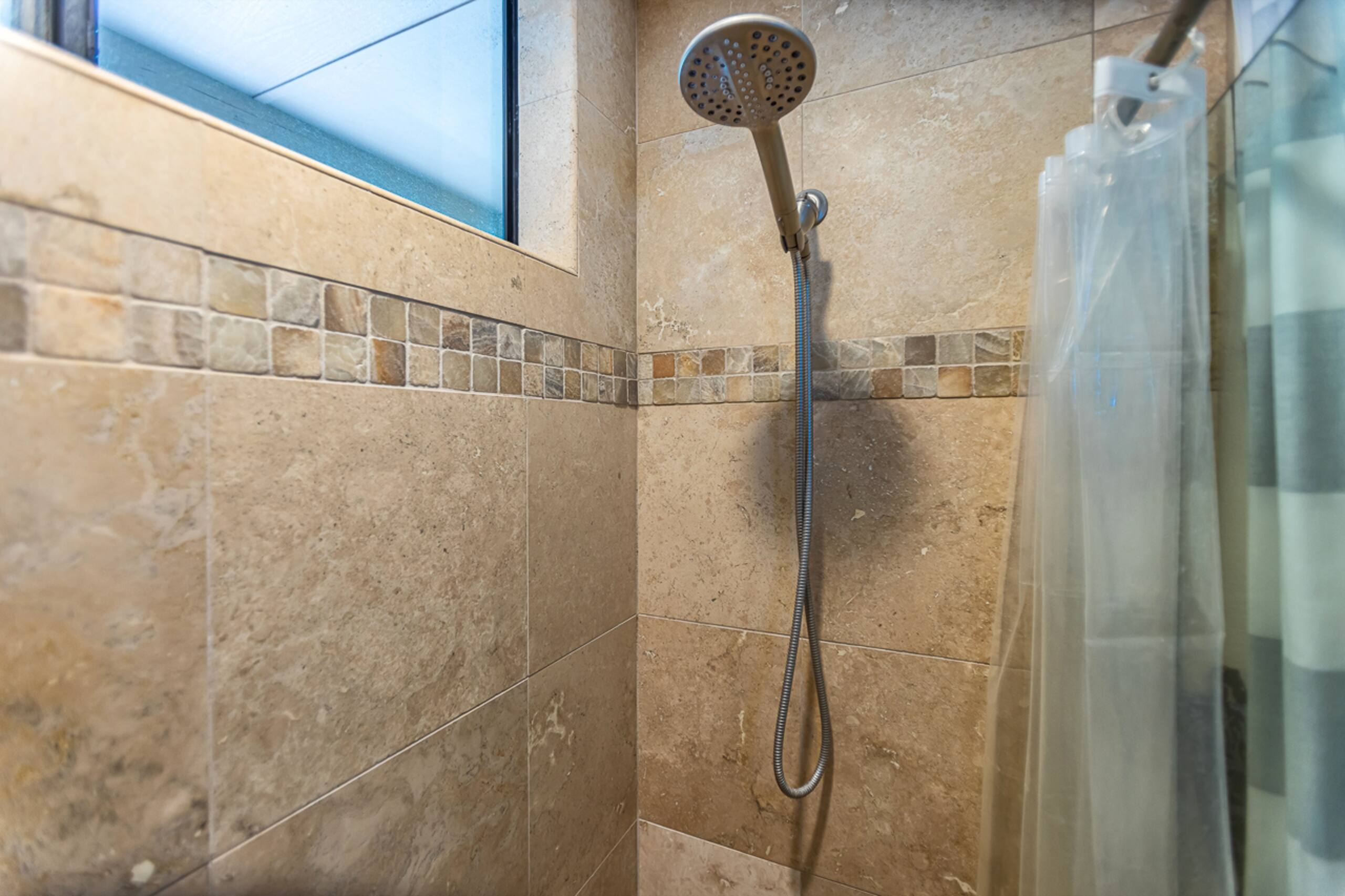 Condo in Wailea · ★4.77 · 2 bedrooms · 2 beds · 2 baths - Image 9