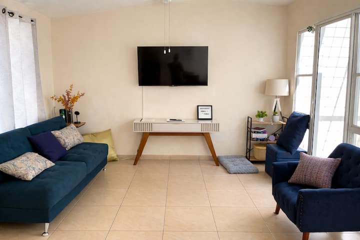 Casa Moreno - Charming Family Friendly Home In Sa - Santa Ana