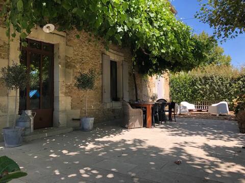 Mas l'Oustau de Memei