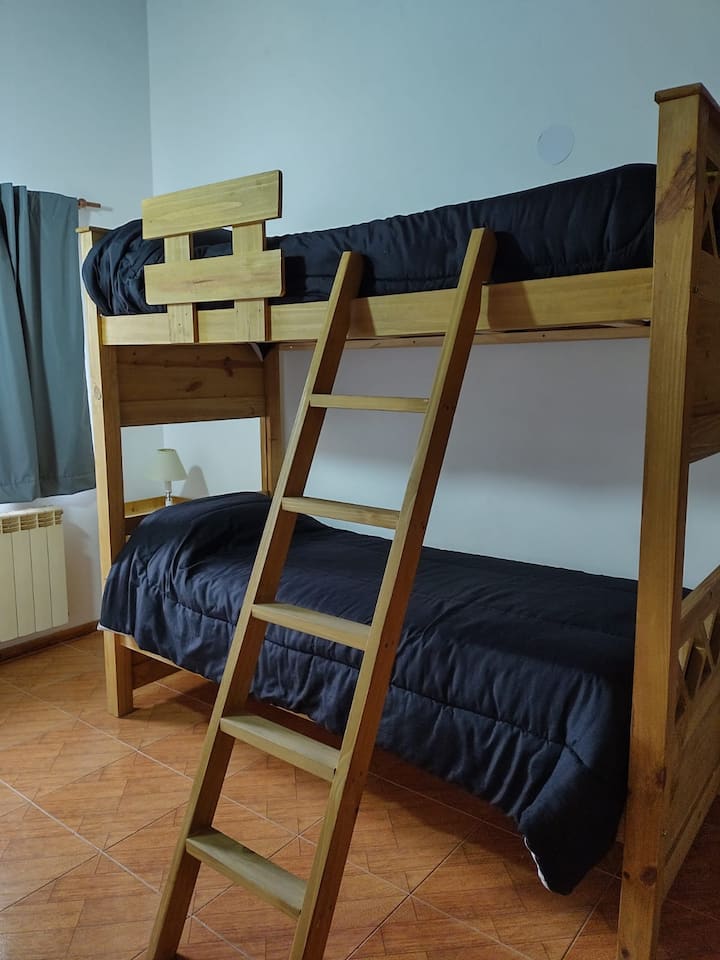 غرفة النوم 2