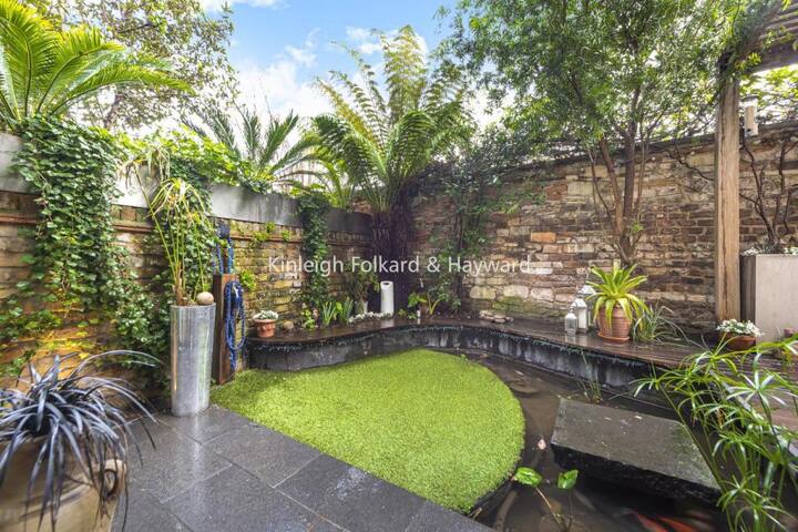 Jolly Shack gallery image 2