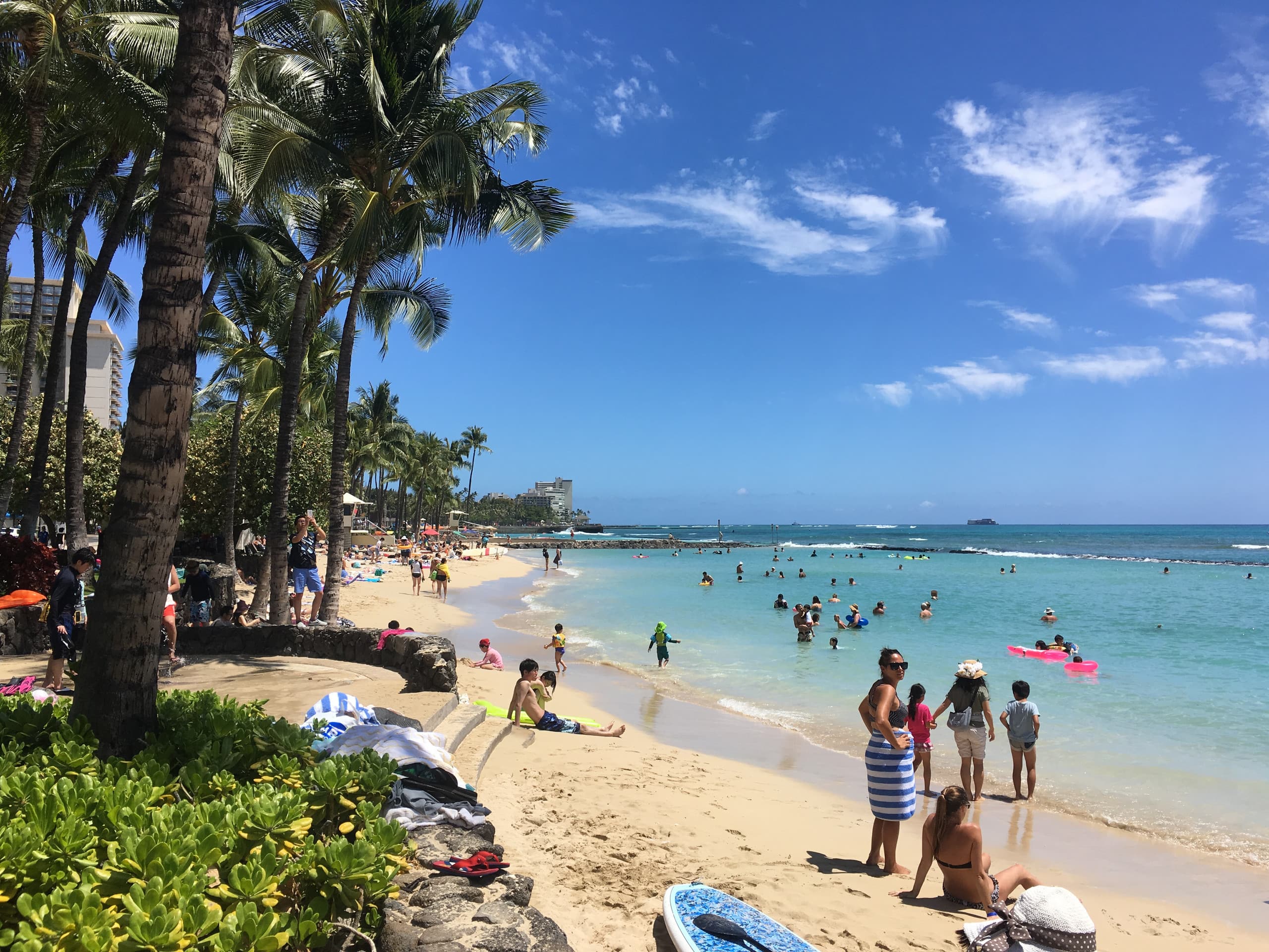 Condo in Honolulu · ★4.86 · Studio · 1 bed · 1 bath - Image 18