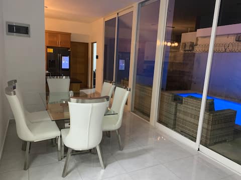 Luxury House with Private Pool