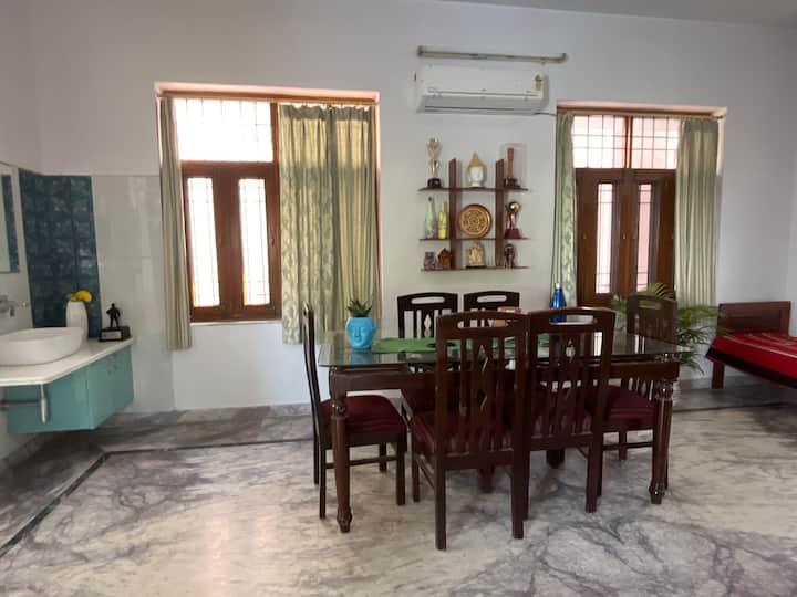 Diamond’s Dwell - Jaipur