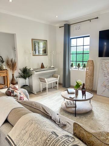 Sage Serenity Retreat gallery image 4