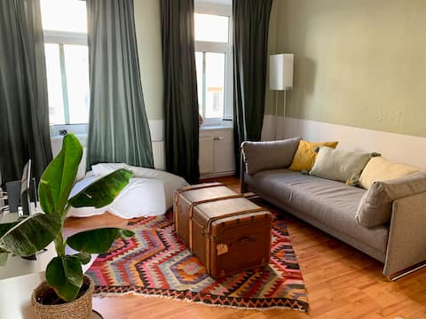Top Airbnb: Cozy 2-room apartment near Völki in Zentrum Südost