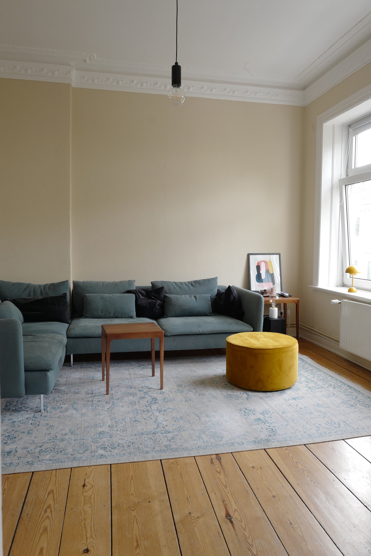 Popular Airbnb listing: Beautiful apartment in Ottensen in Ottensen